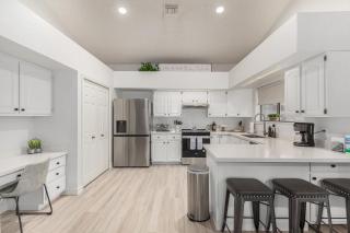 Glenbrook - Free Heated Pool - Hot Tub - Fire Pit - Fountain Hills - 1