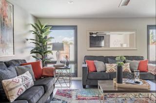 Colorful Desert Hideaway - Heated Pool & BBQ - Scottsdale - 7
