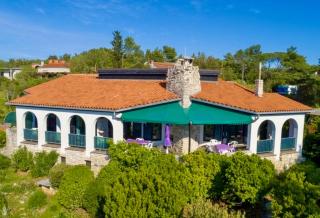Luxury Apartment in Villa mit Sauna & Wellness am Meer - Nečujam - 8