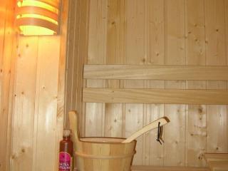 Holiday apartment Tannenhof Bornholdt - - 3