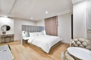 Den Basta Hotel Hadan - Busan - 0