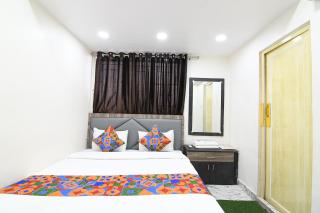 FabExpress SR Royale - Nr Sealdah Station - Calcutta - 5