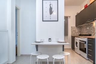 Kosmos Service Apartment Near Turkish Consulat And Saint Dimitrious Church With Additional Cost Parking - Tessalónica - 5