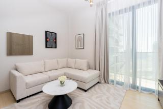 CitiHome - 1BR Freshly Styled and Comfortable in JVC - Dubai - 1