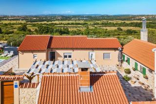 Rural holiday home - pool - big terrace - Benkovac - 1