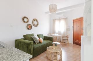 Mirador de Picasso: Central apartment with large terrace - 8