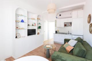 Mirador de Picasso: Central apartment with large terrace - 1