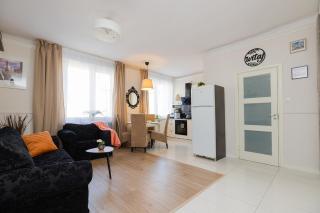 SuperApart Grochowska 136, very close to the MON hospital on Saszerów Street - Varsavia - 7