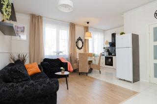 SuperApart Grochowska 136, very close to the MON hospital on Saszerów Street - Varsavia - 5