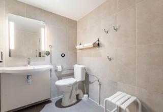 B&B HOTEL Valenciennes Sud - Valenciennes - 3