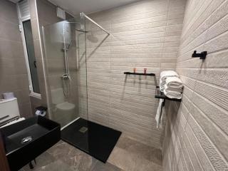 La Bella Guesthouse - 4