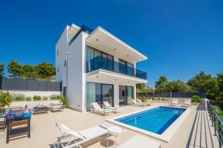 Luxury villa Sea Idea with outdoor swimming pool in Okrug Gornji - Trogir - Trogir - 4