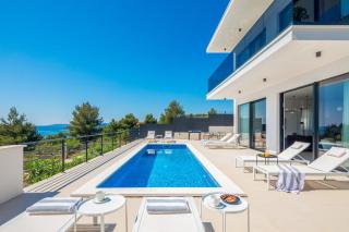 Luxury villa Sea Idea with outdoor swimming pool in Okrug Gornji - Trogir - Trogir - 3