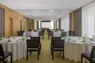 Holiday Inn Dubai Business Bay by IHG - 2