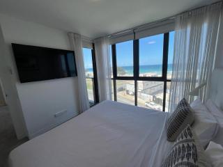 Oceanview Oasis at Rhapsody - Gold Coast - 4