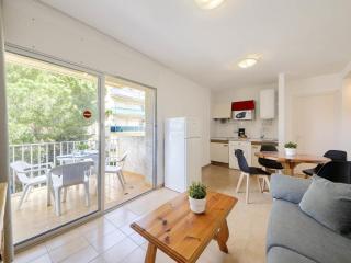 Apartment Mismar-8 by Interhome - Roses - 2