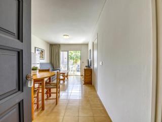Apartment Mismar-10 by Interhome - Roses - 8