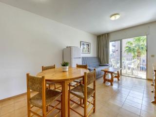 Apartment Mismar-10 by Interhome - Roses - 4