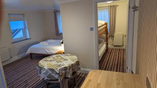 Ivybridge Guesthouse - Fishguard - 6