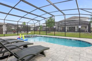 13-Bedroom Resort Home with Pool Hot Tub & BBQ - Kissimmee - 0
