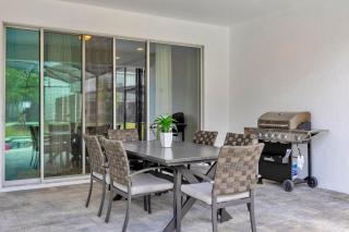 13-Bedroom Resort Home with Pool Hot Tub & BBQ - Kissimmee - 7