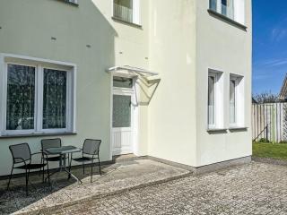 Apartment Burgfried - App- 5 by Interhome - Ostseebad Koserow - 6