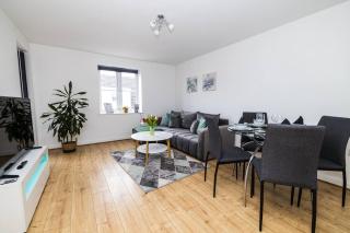 Modern 2 Bed Flat Free Parking City Centre - 7