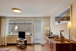 Ferienwohnung Hausrosengarten - Hage - 8