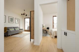 Apartment with Parking and Balcony in Mokotów by Noclegi Renters - Varsovie - 1
