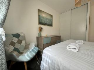 Le Mas des Oliviers : Apt 4 Prs, Piscine, Parking - Antibes - 2