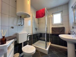 Apartment in Zaton Zadar with terrace, air conditioning, WiFi, washing machine 4141-1 - 1