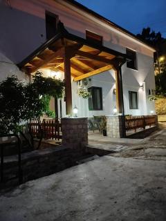 Hotel Vila Vreko B&B - Berat - 1