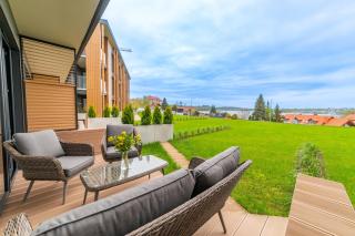 Lake Rental Pratum 24 - 0