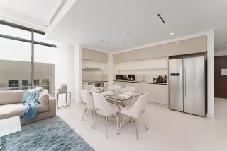 Maison Privee - Exclusive Apt w/ Unmatched Dubai Marina Vistas - Dubai - 5
