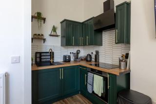 Spacious 3 Bedroom Home In Glasgow - Free Parking - 5