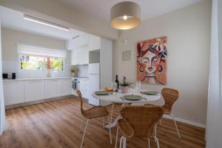 Cozy Nerina Cottage at Harbour Paphos - Paphos - 3