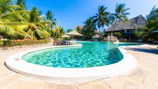 Tembo Golden Beach Apartments - 0