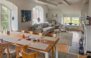 2 Bedroom Lovely Apartment In Borgholm - Borgholm - 0