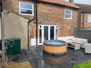 Pinfold House - Wistow - 6