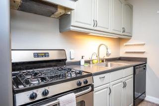Atlanta Downtown! 1B Paid Onsite Parking! LM301 - Atlanta - 2