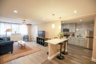 Downtown Atlanta! Onsite Parking! 24 CONCIERGE LM908 - Atlanta - 0
