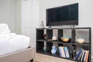 Downtown! Private Balcony! 24 Concierge! PT11H - Atlanta - 1