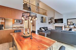 Chalet Saint-Sauveur with heated pool during Summer and Ski in Ski out! - Saint-Sauveur-des-Monts - 0