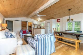 Indian River Respite Lake Rosseau 3 Bedroom cottage in Port Carling - Port Carling - 1
