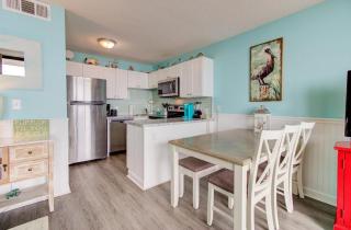 0306 Oceanfront Oasis by Atlantic Towers - Carolina Beach - 8