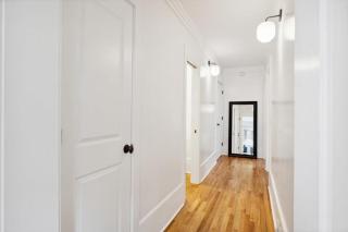 Downtown 3 Bedroom with Tons of Natural Light - Charleston - 3
