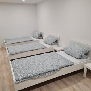Charmantes Feriendomizil, Haus mit Garten 30 km Bonn und Koblenz bis zu 8 Personen - Rheinbrohl - 3