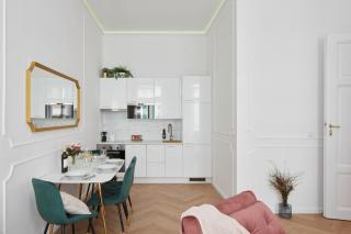 Prague Days - Glamour Apartment Next to Wenceslas Square - Prague - 8
