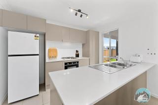Aircabin - Edmondson Park - 4 Beds Compy House - Prestons - 6
