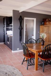 'Lazy Susan's' Waterfront Shack - Primrose Sands - 2